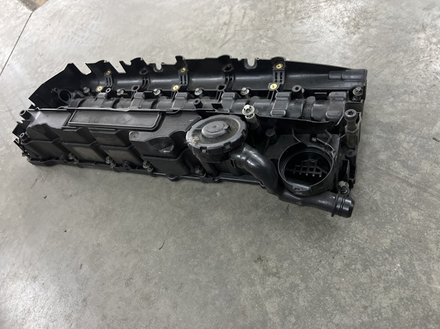 BMW 11128510234 Крышка клапанная в наличии Сумы