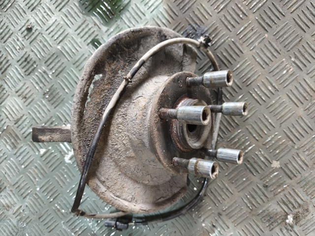 Цапфа правая MR519030 MITSUBISHI