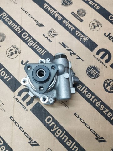 Насос гидроусилителя руля 8D0145177D MARKET (OEM)