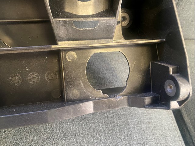 MERCEDES A2976206400 Усилитель передней ниши багажника в наличии Киев