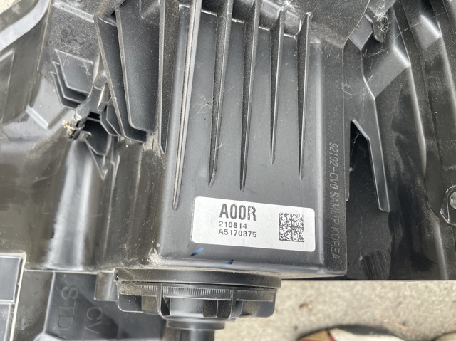 92102CV0 Правая фара купить Житомир
