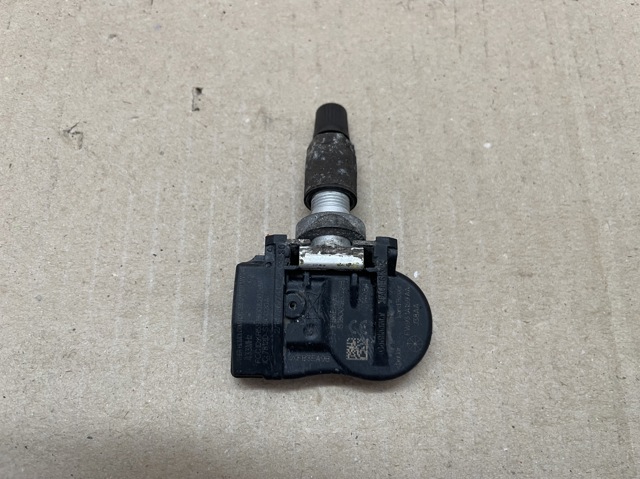 LR070840 LAND ROVER Датчик давления в шинах купить в Львов