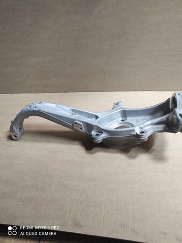 Цапфа поворотного кулака 104431100E Tesla Model