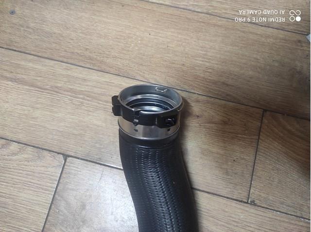 11618580081 BMW Патрубок интеркулера купить в Ужгород