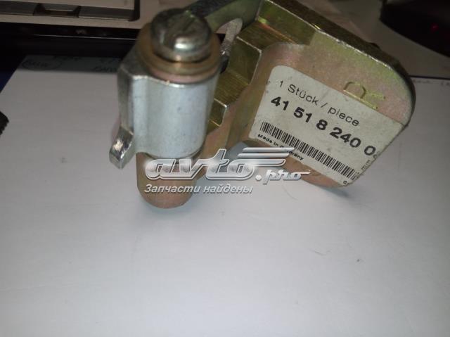 Петля передней двери, правой 41518240080 BMW