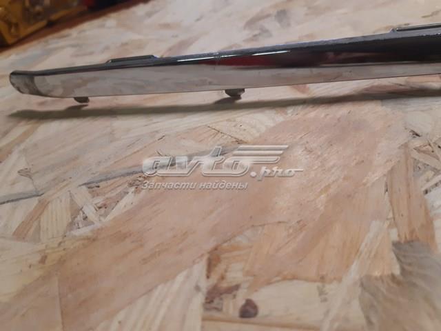 BMW 51117033476 Молдинг бампера переднего правый в наличии Винница