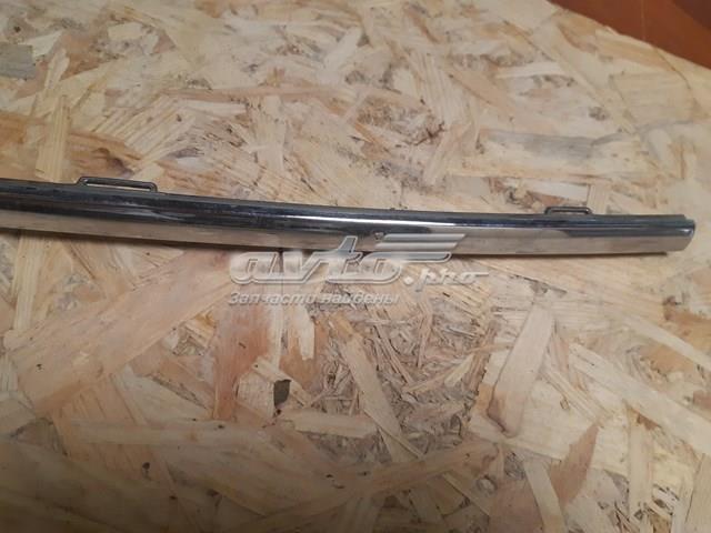 BMW 51117033476 Молдинг бампера переднего правый в наличии Львов