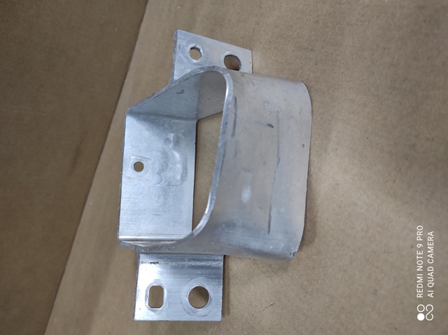 BMW 51117399914 Кронштейн усилителя переднего бампера в наличии Киев