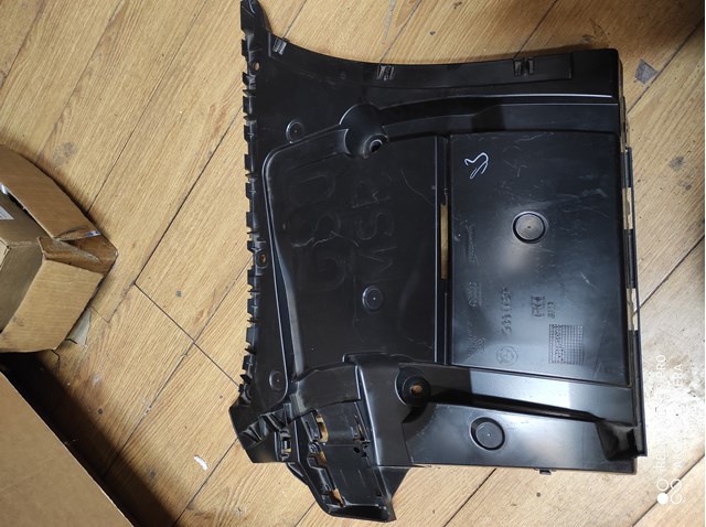 BMW 51128066722 Кронштейн бампера заднего правый в наличии Хмельницкий