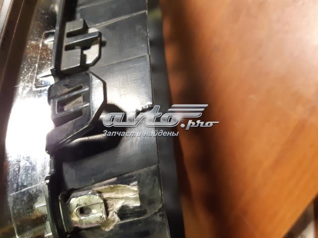 51137200168 BMW Решетка радиатора правая купить в Киев