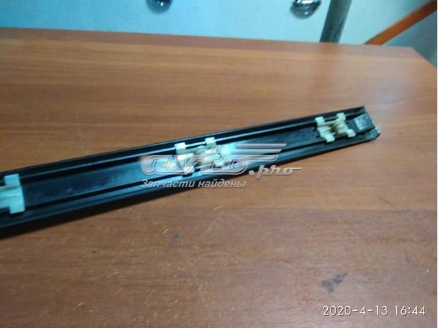 51138184479 BMW Молдинг задней левой двери купить в Павлоград