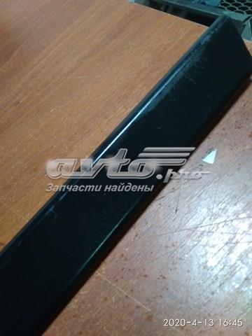 BMW 51138184479 Молдинг задней левой двери в наличии Киев