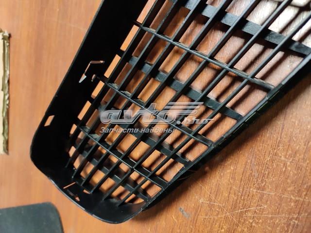 51138402669 Решетка капота купить Житомир