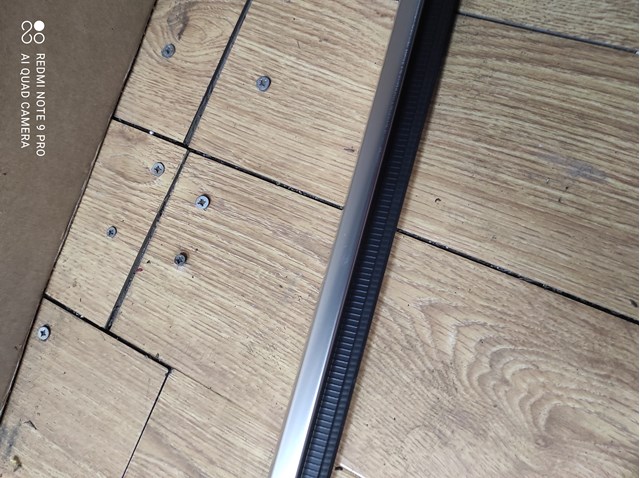 51357410037 BMW Молдинг опускного стекла двери задней левой купить в Запорожье