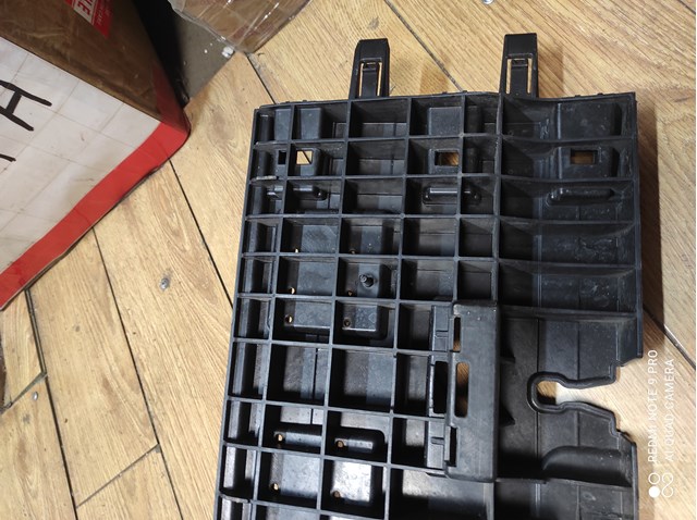 A1676981801 MERCEDES купить в Запорожье