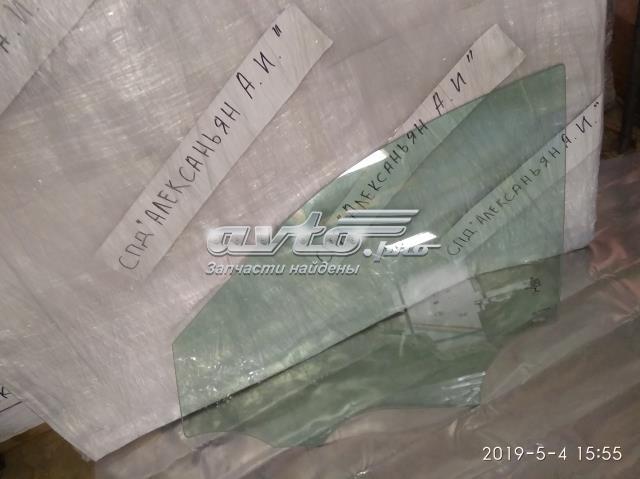 Стекло водительской двери A2137250110 MERCEDES