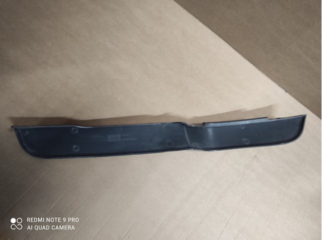 LAND ROVER AH3217F812 в наличии Ужгород