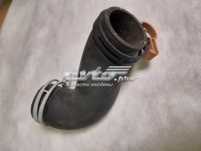 LAND ROVER LR033994 Шланг (патрубок) водяного насоса приемный в наличии Каменское
