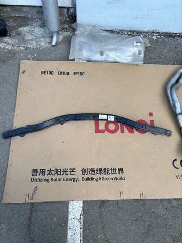 Балка бампера переднего 622408H700 NISSAN