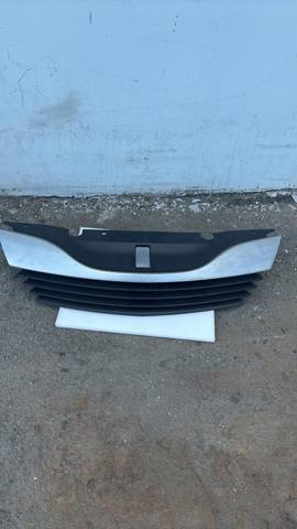 Решетка 8200390126 RENAULT