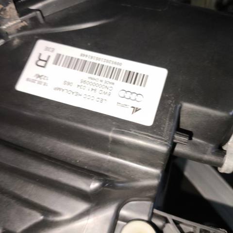 8W0941005 VAG Левая фара купить в Киев