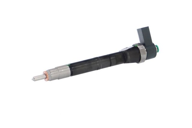 Топливные форсунки 0445110012 BOSCH