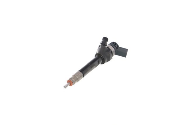 Форсунка дизельная в сборе 0445110743 BOSCH