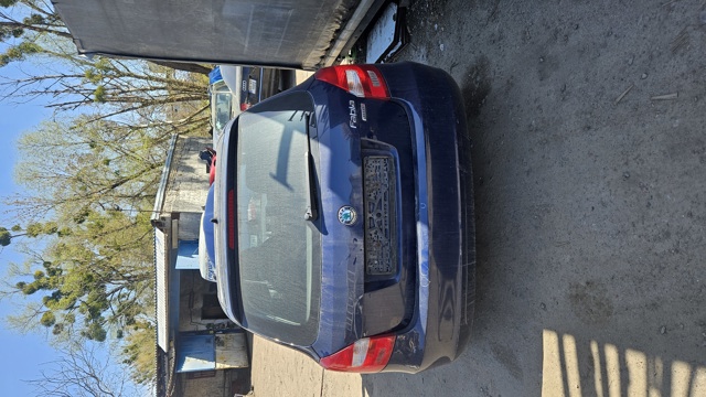Бампер задний 5J9807421D VAG