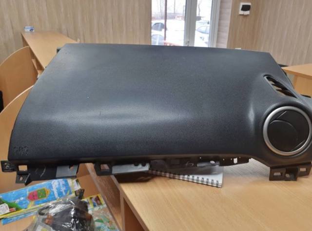 GSZD60350 Накладка панели "торпедо" пассажирской подушки безопасности купить Кривой Рог