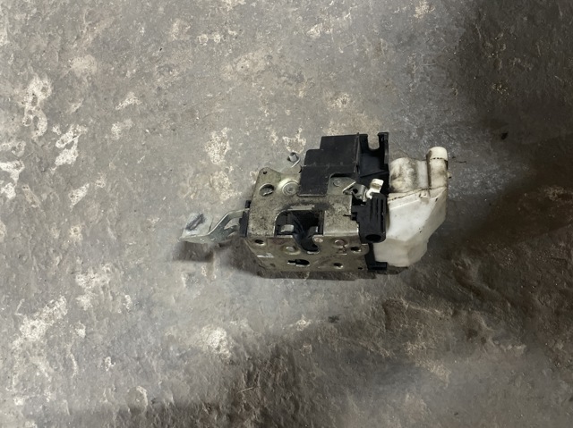 Запор кабины 1322693080 FIAT