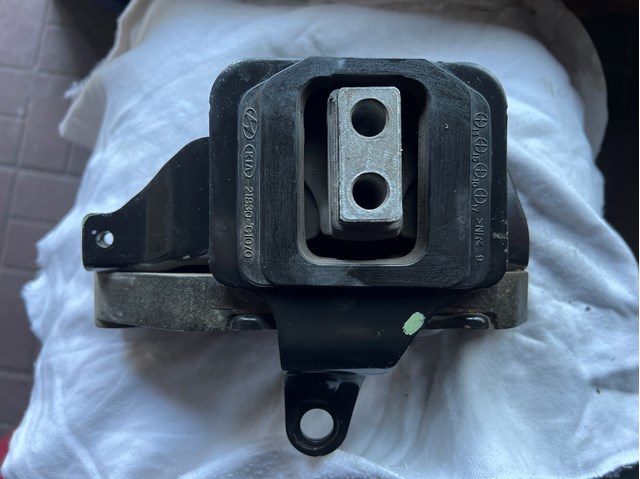 Гидроопора двигателя левая 21830C1070 HYUNDAI