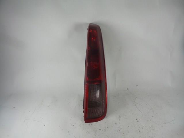 Фонарь задний правый 26550EQ00A NISSAN