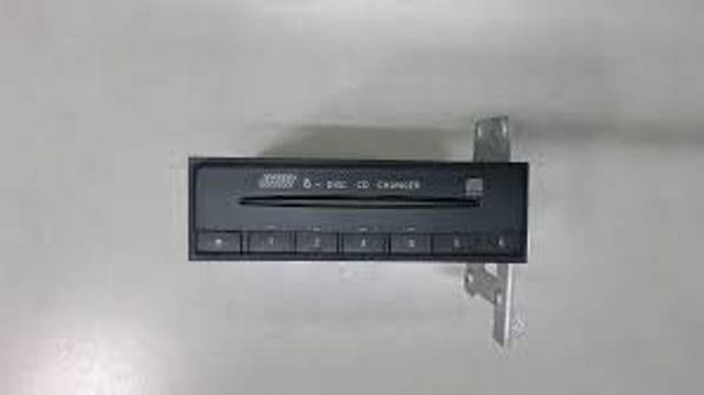 Заводская магнитола 281844M560 NISSAN