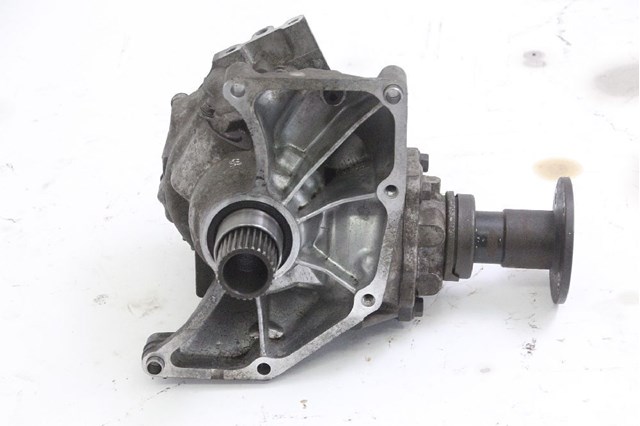 Коробка раздаточная (раздатка) 331008H513 NISSAN