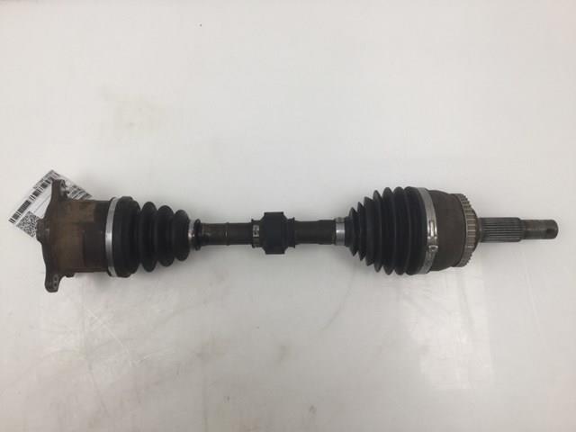 Полуось передняя, правая 391008H715 NISSAN