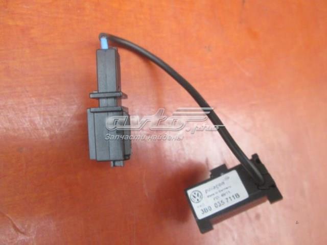 Микрофон 3B0035711BB41 VAG