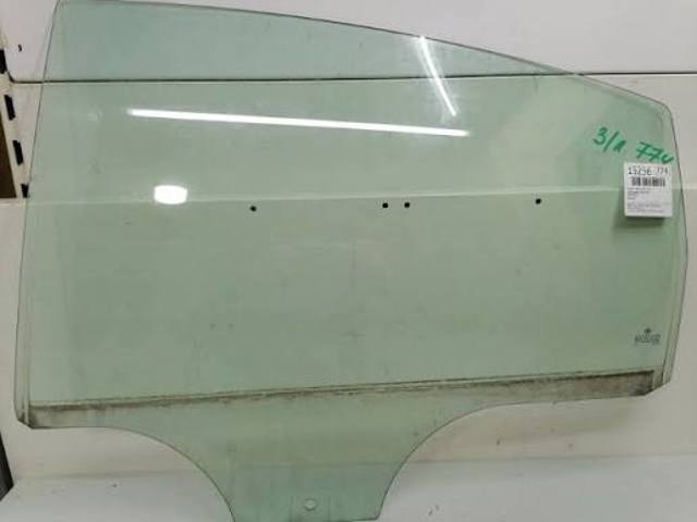 Стекло задней двери, левой 3B5845025 VAG
