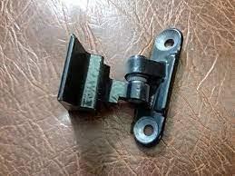 Петля передней двери левая 41517259593 BMW