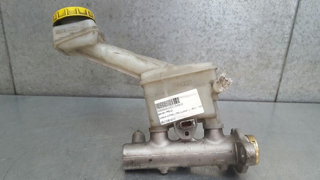 Цилиндр тормозной, главный 460108H910 NISSAN