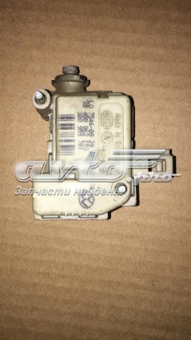 Личинка замка топливного бака 4B0862153 VAG