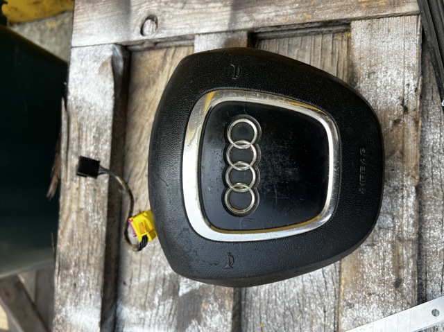 Airbag в мультируль 4F0880201BH6PS VAG
