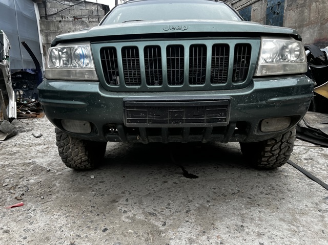 Передний бампер 5015233AA CHRYSLER