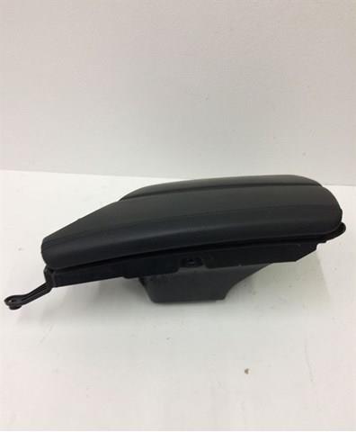 Крышка подлокотника 51169216865 BMW