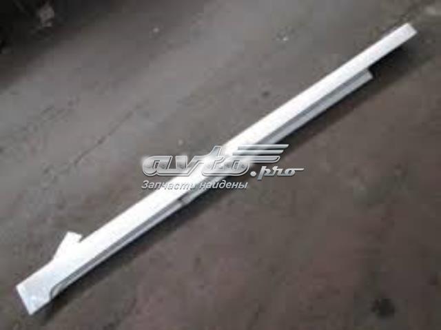 Накладка наружняя (молдинг) порога, левый 51777225837 BMW