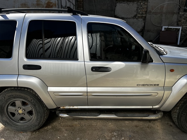 Дверь пассажирская задняя правая 55176906AF CHRYSLER