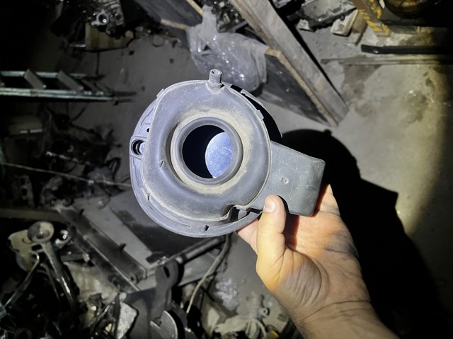 5N0809857D VAG Лючок бензобака купить в Кривой Рог
