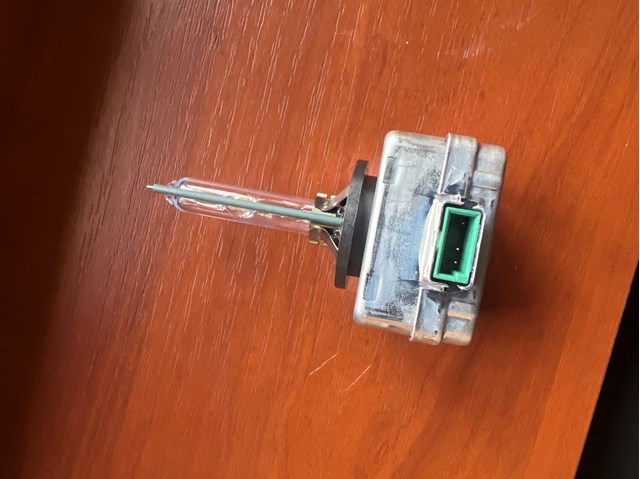 Лампочка ксеноновая 66340HBI LAND ROVER