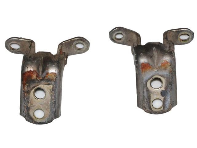 Завеса двери передней левой 804008H700 NISSAN