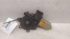 Мотор стеклоподъемника двери задней, левой 8073189913 NISSAN