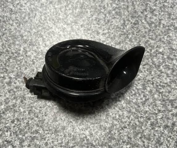 Сигнал звуковой 8D0951221A VAG